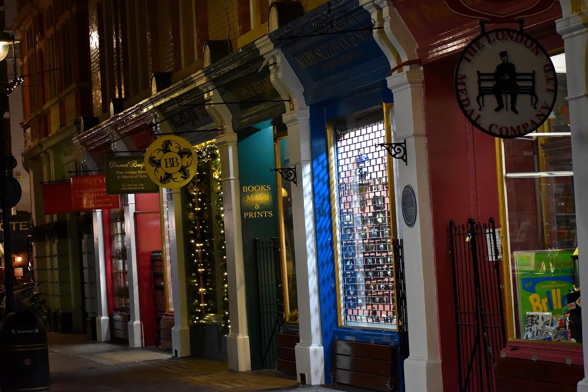 Cecil Court ✨ — London