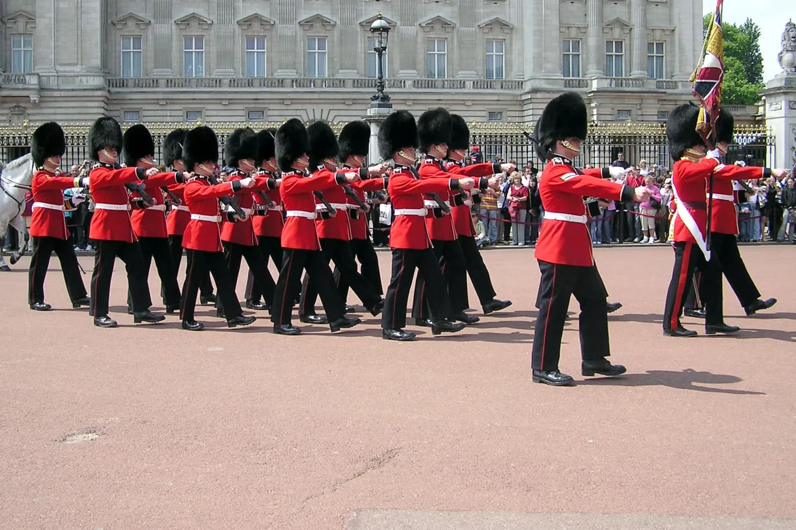 Cambio de Guardia — London
